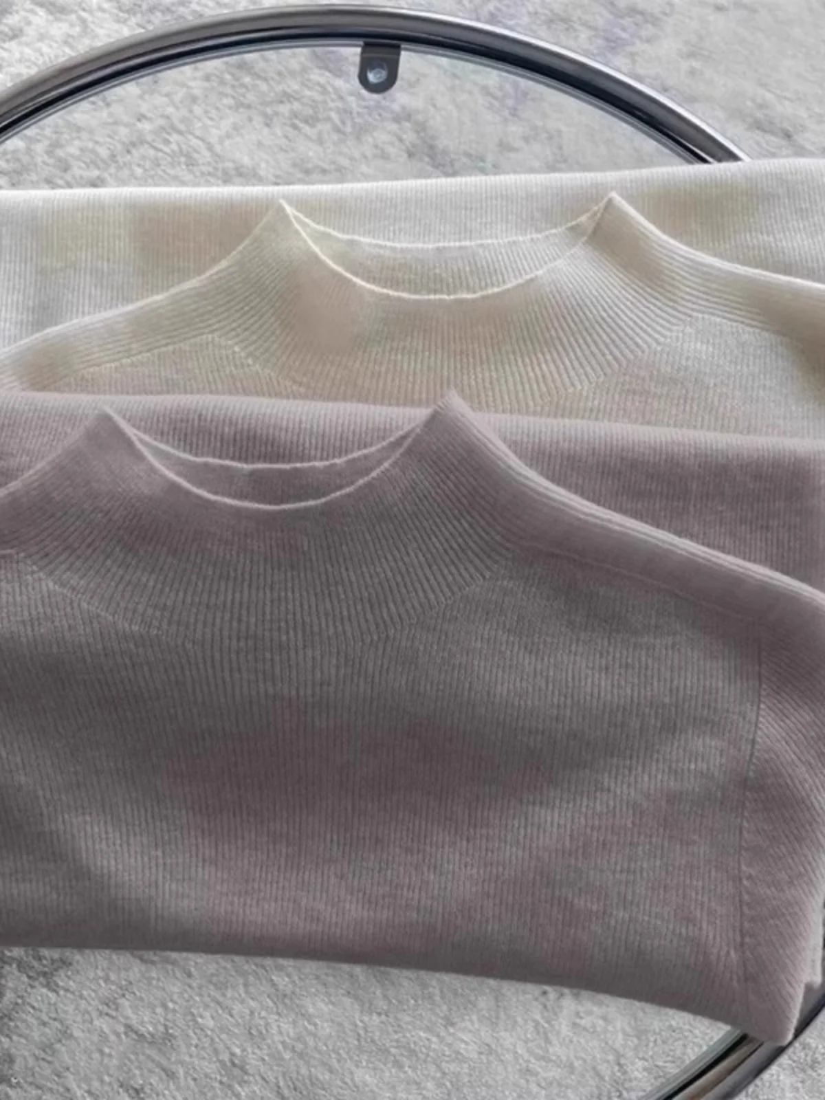 Soft Cozy Women's Knitted Sweater Half High Collar Base Layer Shirt Lazy Inner Wear mid Neck Sweater European Style Commute Wind
Soft Cozy Women's Knitted Sweater Half High Collar Base Layer Shirt Lazy Inner Wear mid Neck Sweater European Style Commute Wind