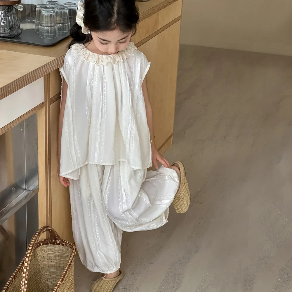Girls Clothes Suits Children 2024 New Spring and Summer Fashion Top and Trousers Simple Casual Two-piece Set Clothes Children
Girls Clothes Suits Children 2024 New Spring and Summer Fashion Top and Trousers Simple Casual Two-piece Set Clothes Children