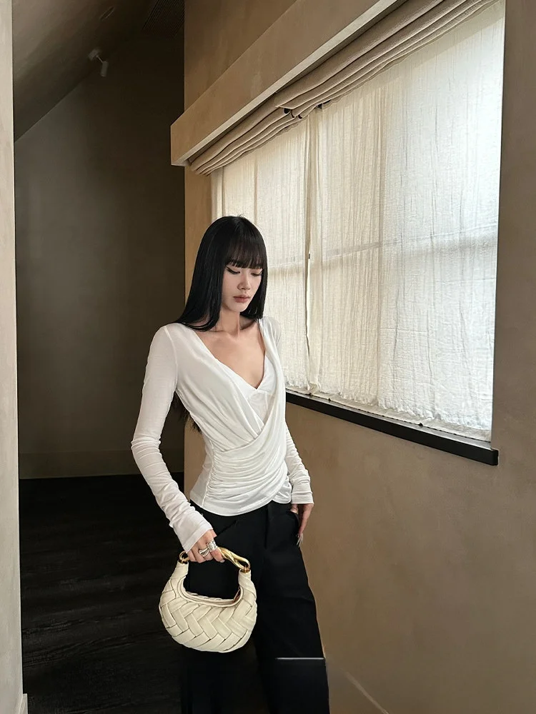 Женский вязаный топ Venuii White Cross V-ne Long Sve с нижним бельем, комплект из двух предметов, облегающий, повседневный, на все сезоны
Женский вязаный топ Venuii White Cross V-ne Long Sve с нижним бельем, комплект из двух предметов, облегающий, повседневный, на все сезоны