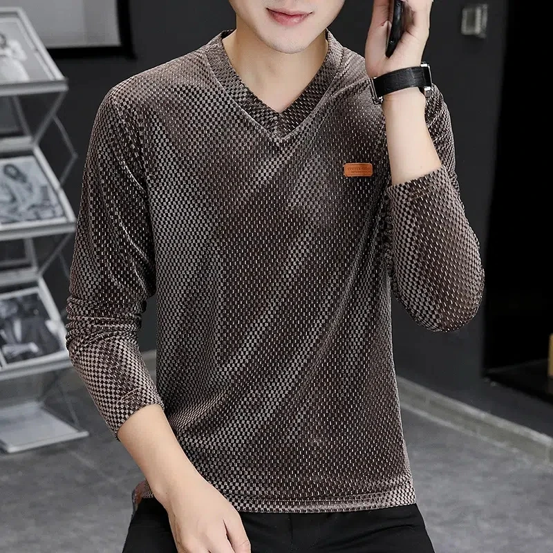 V-Neck Golden Velvet T Shirt For Men Long-Sleeve Tops Casual Camisetas Spring Autumn Korean Fashion Male Pullover
V-Neck Golden Velvet T Shirt For Men Long-Sleeve Tops Casual Camisetas Spring Autumn Korean Fashion Male Pullover