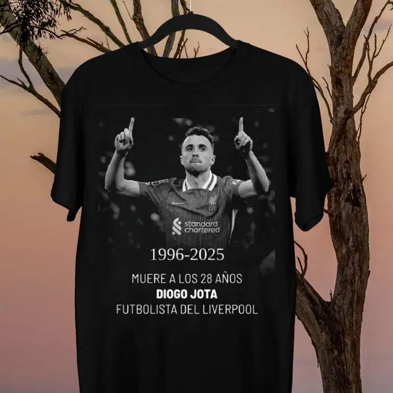 Diogo Jota 1996 2025 Cotton T shirt
Diogo Jota 1996 2025 Cotton T shirt