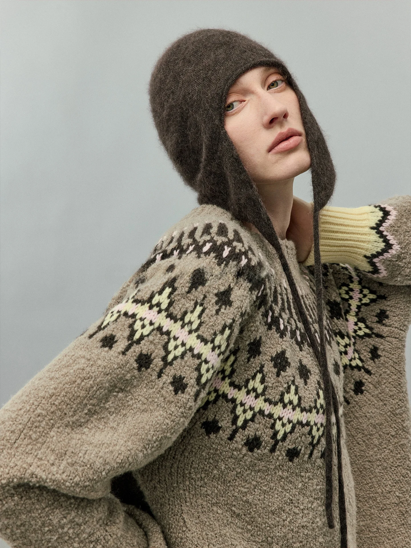 CHANDOOIVY NotSoClassic Autumn Winter Ear Protection Camere Knitted Hat Waed Velvet Soft Commute Sle Women's Faion
CHANDOOIVY NotSoClassic Autumn Winter Ear Protection Camere Knitted Hat Waed Velvet Soft Commute Sle Women's Faion