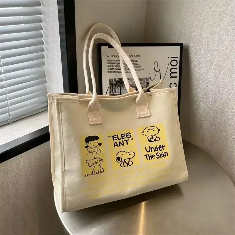 Ssnoopy Printed Canvas Bag New Cute Mommy Shoulder Bag shopping bag 39x30x17cm shoulder bag Large Capacity
Ssnoopy Printed Canvas Bag New Cute Mommy Shoulder Bag shopping bag 39x30x17cm shoulder bag Large Capacity