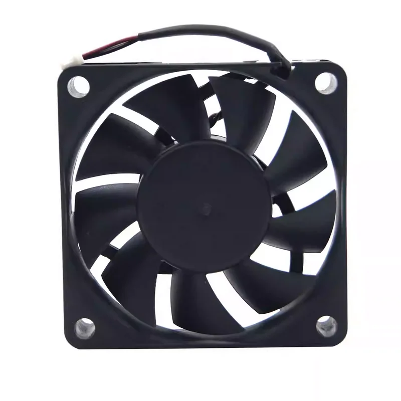 AD0612HX-H93 6013 12В 0.28А 3-проводной вентилятор охлаждения
AD0612HX-H93 6013 12В 0.28А 3-проводной вентилятор охлаждения