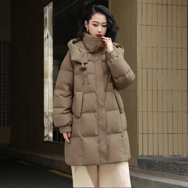 Зимнее свободное хлопковое стеганое пальто с капюшоном, 2025 г., женские утепленные парки средней длины, верхняя одежда, корейская женская пуховая хлопковая куртка
Зимнее свободное хлопковое стеганое пальто с капюшоном, 2025 г., женские утепленные парки средней длины, верхняя одежда, корейская женская пуховая хлопковая куртка