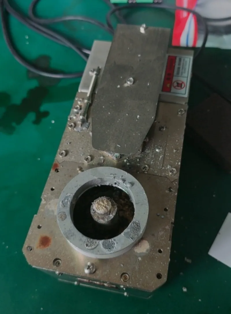 BF06 Mini Solder Pot Blast Wave Fountain PCB Welding Station Reflow Tool
BF06 Mini Solder Pot Blast Wave Fountain PCB Welding Station Reflow Tool