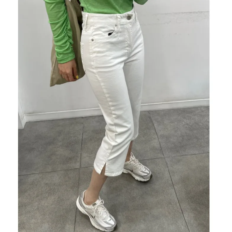 High Waist Slimming Casual Jeans Denim Pants Loose Fit Standard Body All Seasons Cotton 100% Non-Fleece Water Washed
High Waist Slimming Casual Jeans Denim Pants Loose Fit Standard Body All Seasons Cotton 100% Non-Fleece Water Washed
