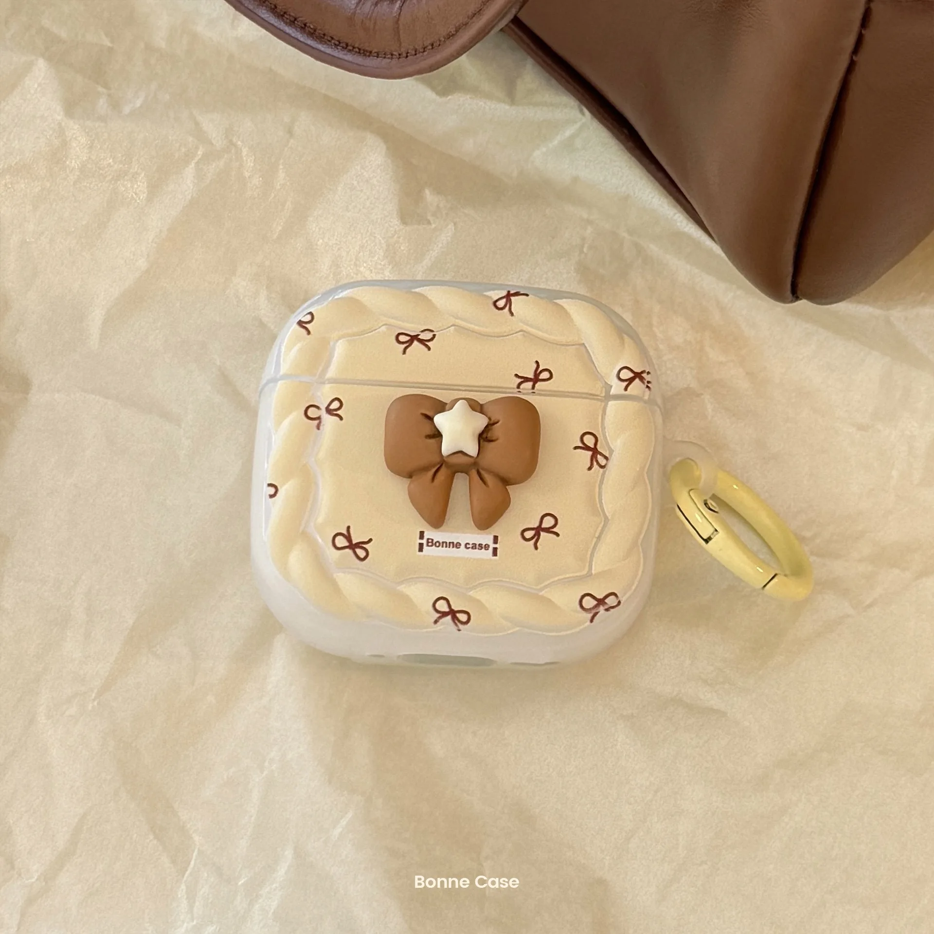 Ins Korean Yellow Brown Bow Earphone Cover for AirPods Pro2 Protective Case New 4 Generation Headphone Case Soft Silicone Clear
Ins Korean Yellow Brown Bow Earphone Cover for AirPods Pro2 Protective Case New 4 Generation Headphone Case Soft Silicone Clear