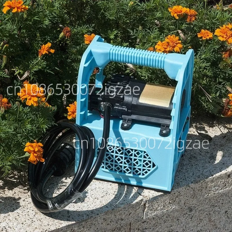1 piece Portable Electric Sprayer Pump Rechargeable Water Pump Car Wash Irrigation Spraying Garden Tools
1 piece Portable Electric Sprayer Pump Rechargeable Water Pump Car Wash Irrigation Spraying Garden Tools