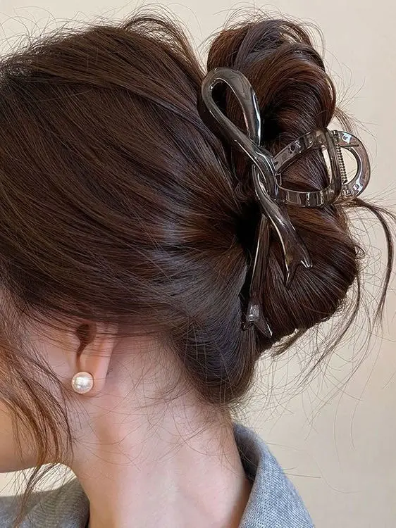 Large Knot Hair Clip Women's Simple Sa ark Clamp Hair Accories Korean Sle Fre out Faion Hair ips
Large Knot Hair Clip Women's Simple Sa ark Clamp Hair Accories Korean Sle Fre out Faion Hair ips