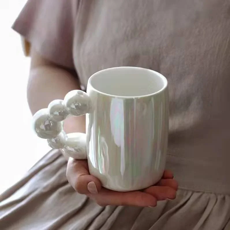 Handle Sugar Coated Cherry Wood Coffee Cup Bloggers Choice Rotating Ball Handle Mugs Couple Glasses Ceramic Material Floral P...
Handle Sugar Coated Cherry Wood Coffee Cup Bloggers Choice Rotating Ball Handle Mugs Couple Glasses Ceramic Material Floral P...