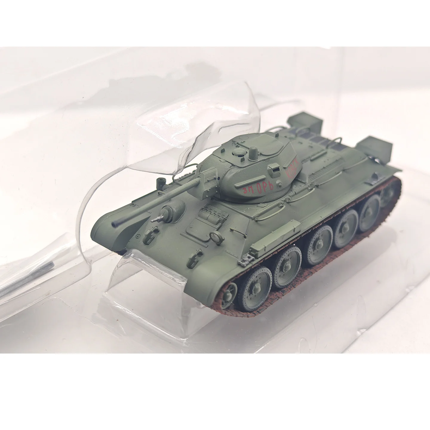 Stock 36264 1/72 WW2 Soviet T-34/76 Tank Model Static Finished Model (out of print)
Stock 36264 1/72 WW2 Soviet T-34/76 Tank Model Static Finished Model (out of print)