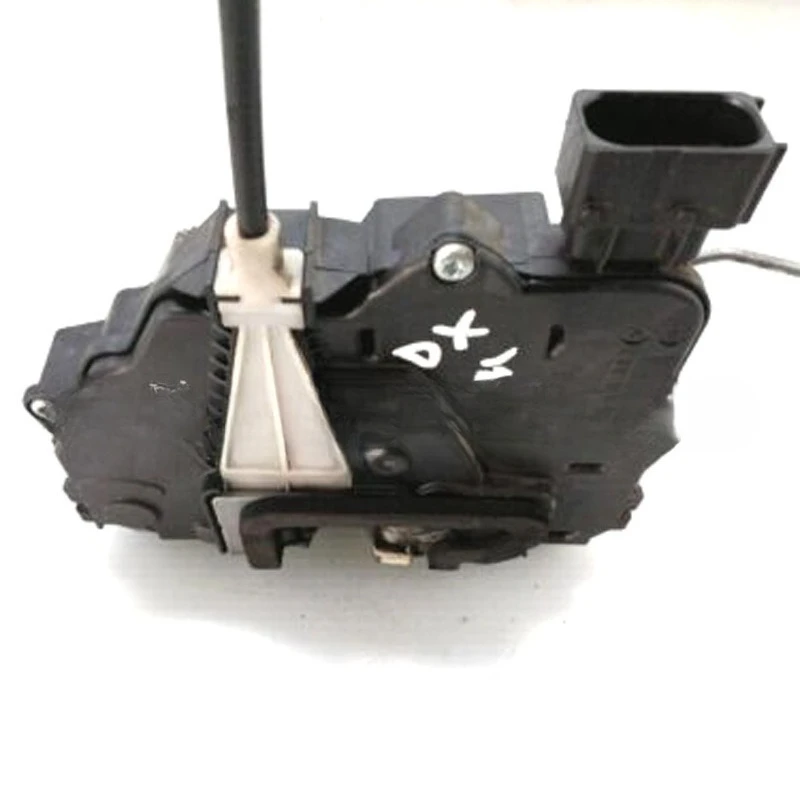 Applicable Citroen Fiat central control door lock 51797560 51822422 55701968 right
Applicable Citroen Fiat central control door lock 51797560 51822422 55701968 right
