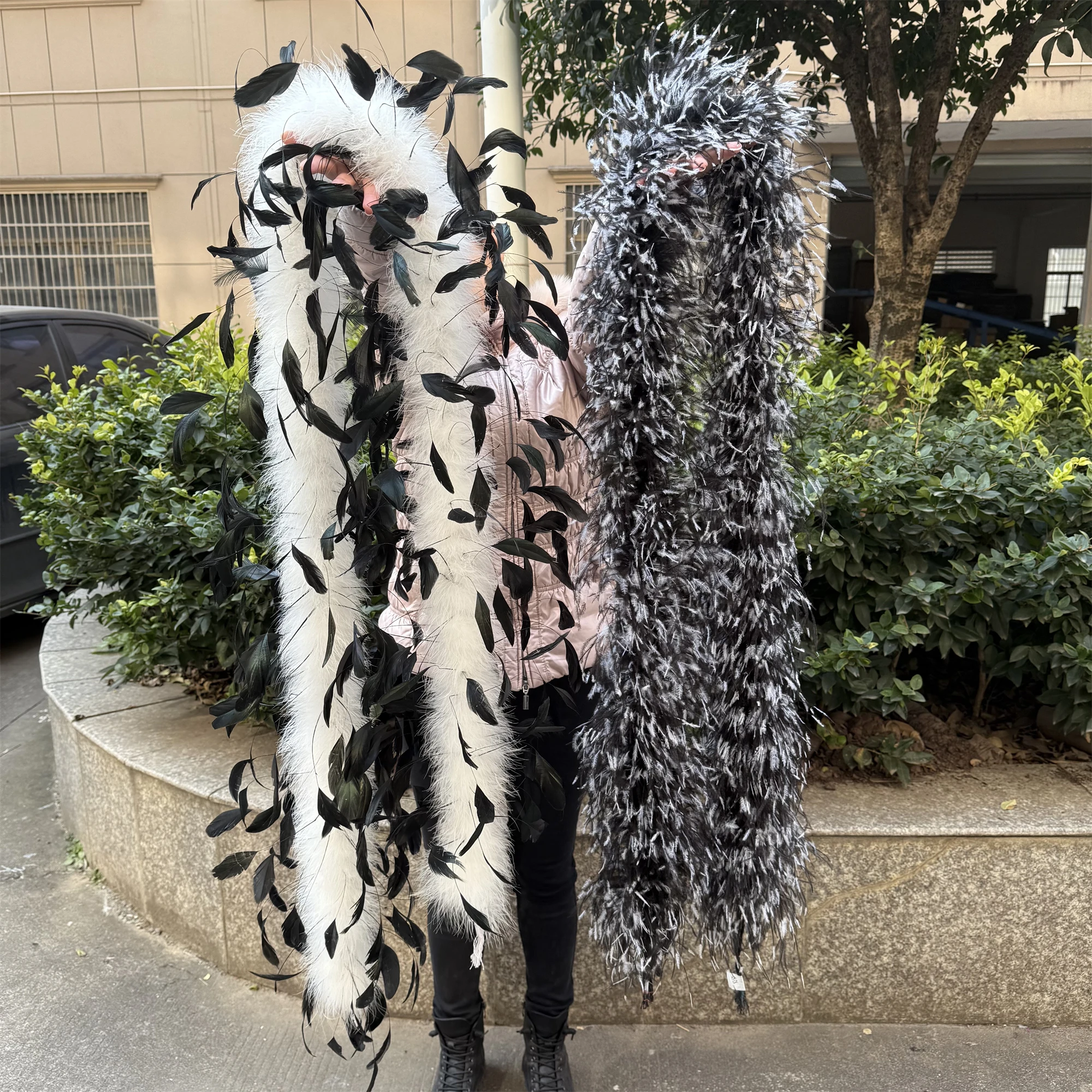 6PLY New Colorful Feather Boa 1-4Meters Fluffy Ostrich Plumes Shawl for Carnival Decoration Sewing Stage Clothing Accessories
6PLY New Colorful Feather Boa 1-4Meters Fluffy Ostrich Plumes Shawl for Carnival Decoration Sewing Stage Clothing Accessories