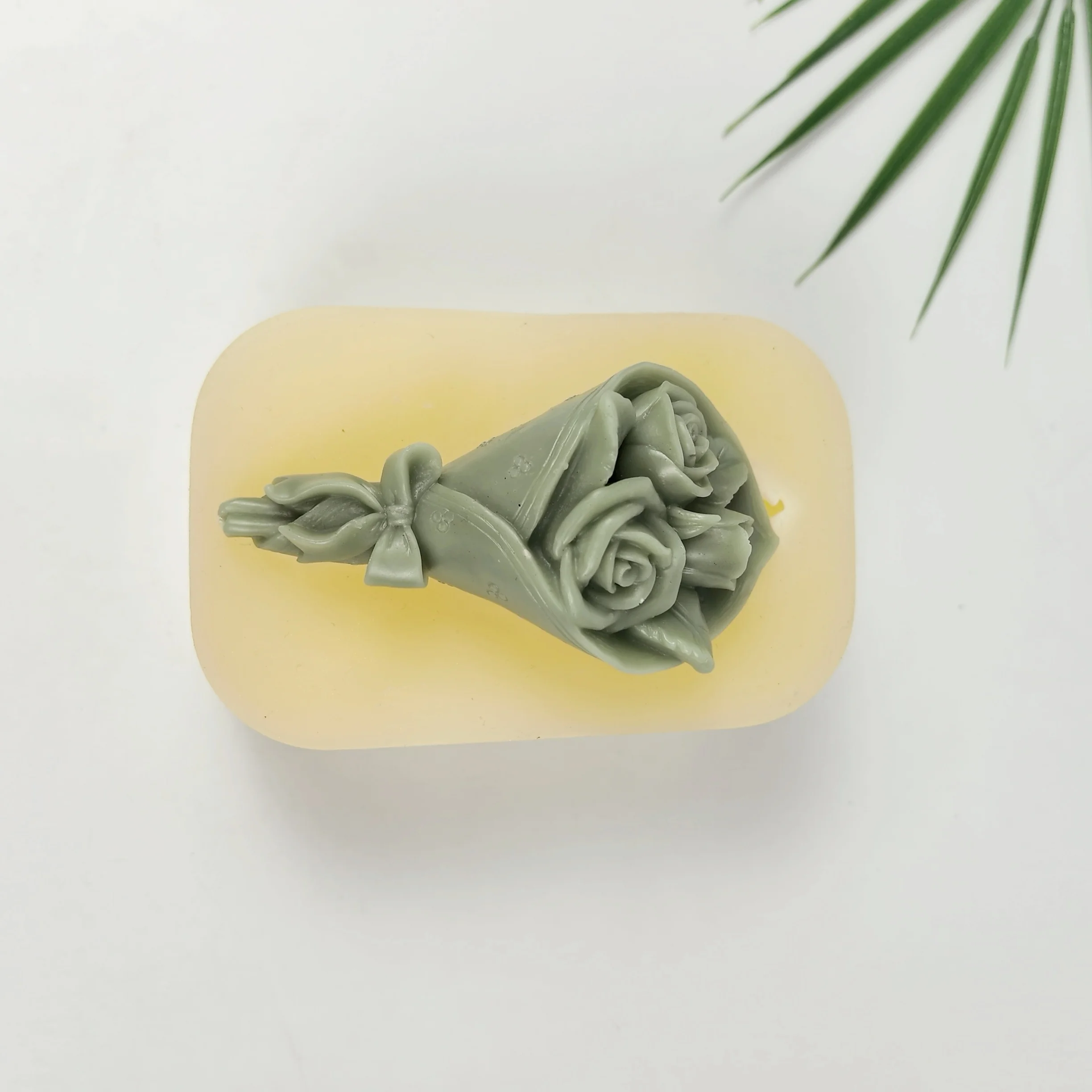 3D A bunch of flowers Shape Chocolate Mould soap mold Handmade soap mold silicone soap mold High quality Modelling mould
3D A bunch of flowers Shape Chocolate Mould soap mold Handmade soap mold silicone soap mold High quality Modelling mould
