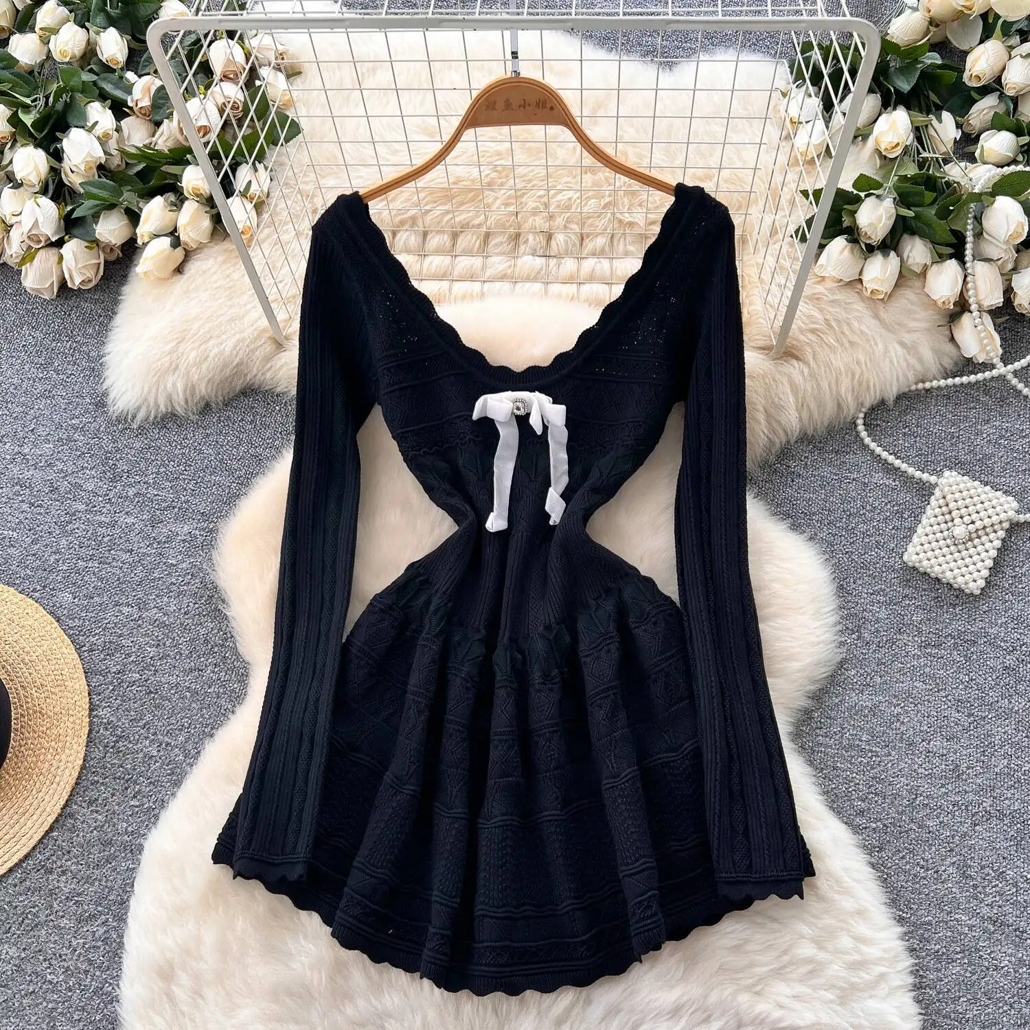 Sexy sweet long sleeve Knit butterfly High Waist Pleated dress Vestidos Women Evening Party mini dress
Sexy sweet long sleeve Knit butterfly High Waist Pleated dress Vestidos Women Evening Party mini dress
