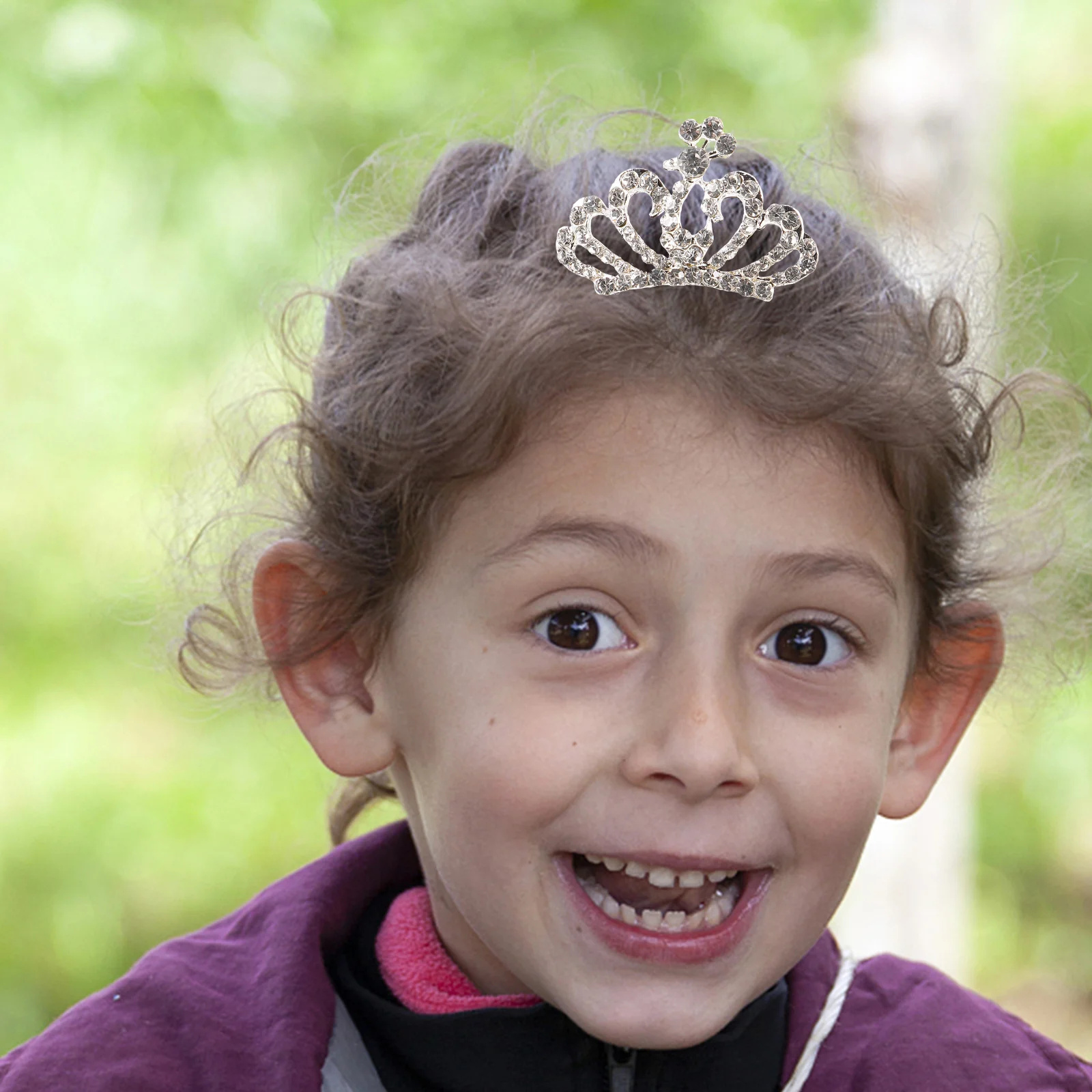 4 шт., головной убор с короной для девочек, блестящие стразы, элегантность, красота, удобная одежда, дизайн расчески, стабильная посадка, детские расчески с короной
4 шт., головной убор с короной для девочек, блестящие стразы, элегантность, красота, удобная одежда, дизайн расчески, стабильная посадка, детские расчески с короной