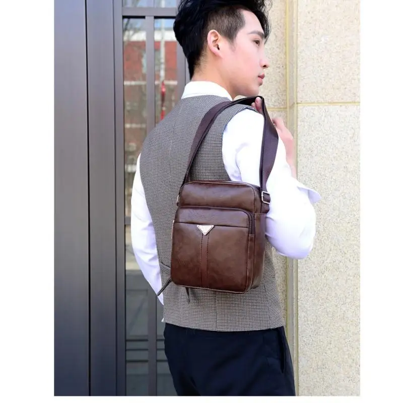 Men's Casual Crossbody Briefcase Backpack Korean Business Vertical Leather Flap Solid Color Messenger Bag
Men's Casual Crossbody Briefcase Backpack Korean Business Vertical Leather Flap Solid Color Messenger Bag