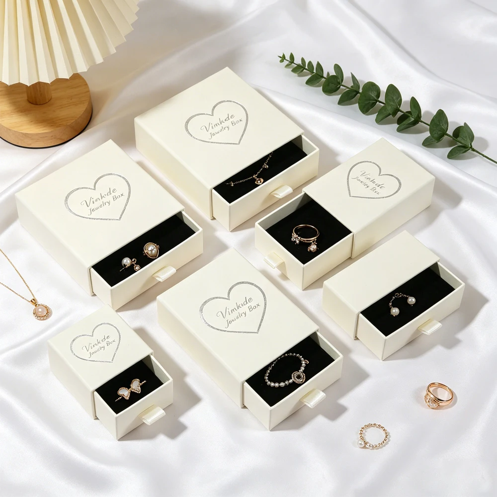 50Pcs 12x8x3cm Personalized Jewlery Paper Drawer Box For Rings Earrings Bracelet Pendant Necklace Packaging Travel Gift Display
50Pcs 12x8x3cm Personalized Jewlery Paper Drawer Box For Rings Earrings Bracelet Pendant Necklace Packaging Travel Gift Display
