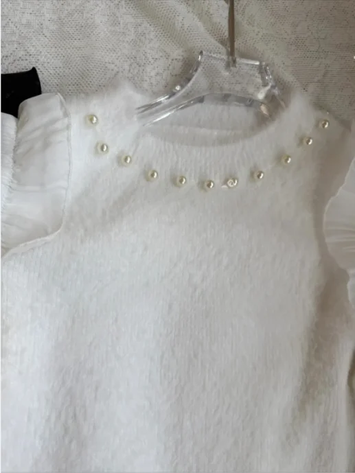 2026 Spring New Japanese Sweet Style Ruffled Beaded Round Neck Pullover Versatile Off-Shoulder Plush Short Knitted Sweater
2026 Spring New Japanese Sweet Style Ruffled Beaded Round Neck Pullover Versatile Off-Shoulder Plush Short Knitted Sweater