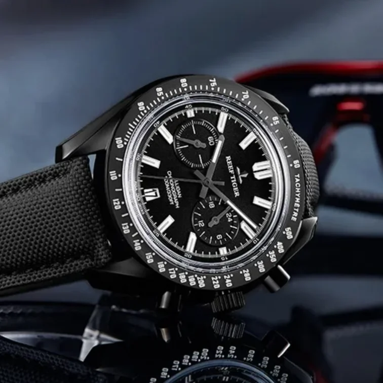 Reef Tiger Men Chronograph Watch 44mm Quartz Wristwatch Luminous Military 50M Waterproof Nylon Strap Relogio Masculino RGA3033
Reef Tiger Men Chronograph Watch 44mm Quartz Wristwatch Luminous Military 50M Waterproof Nylon Strap Relogio Masculino RGA3033