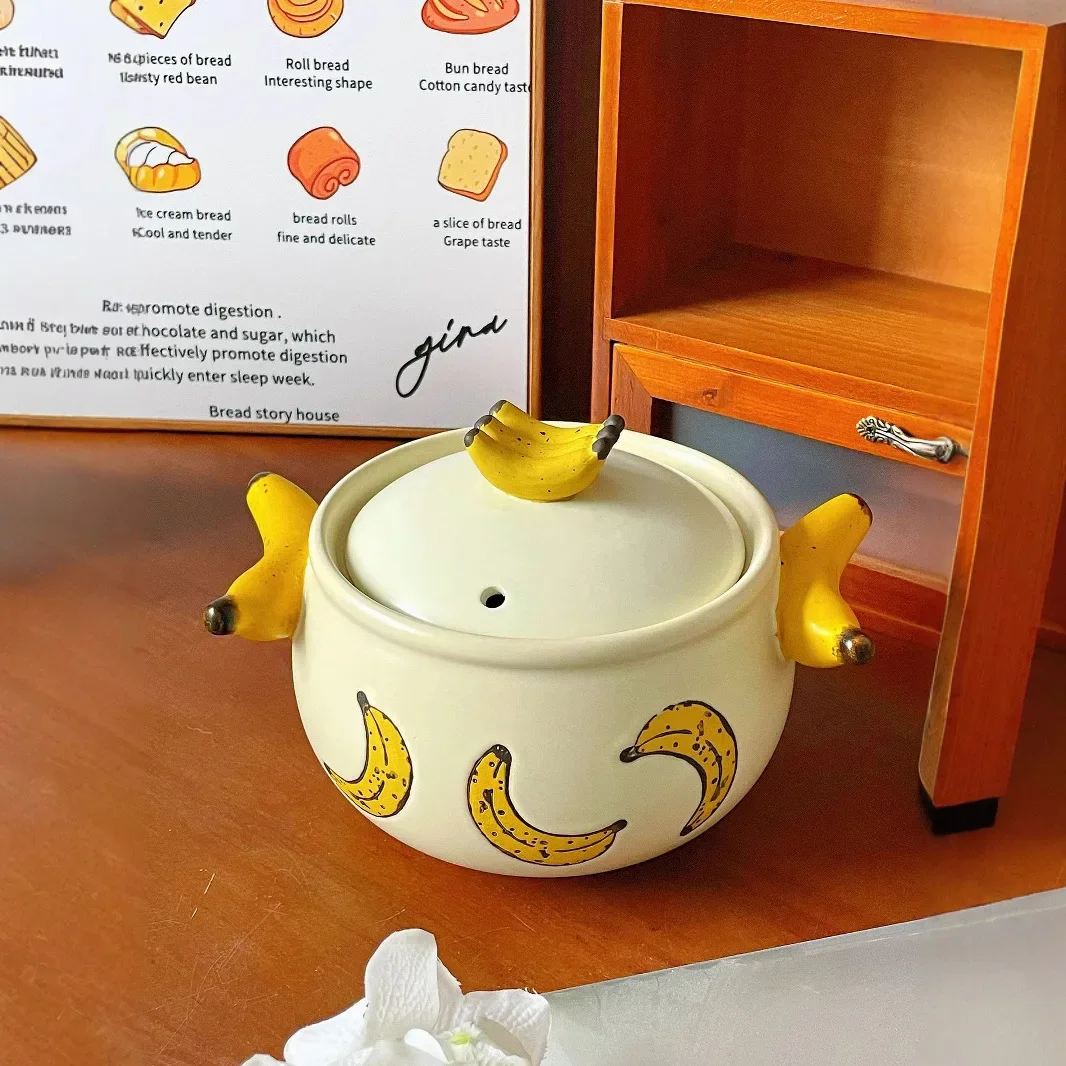 Creativity Banana Clay Pot Multi functional Dual Ear Pig Oil Tank Prevent Dry Urning And Soup Making Ceramic Cookware Set G
Creativity Banana Clay Pot Multi functional Dual Ear Pig Oil Tank Prevent Dry Urning And Soup Making Ceramic Cookware Set G