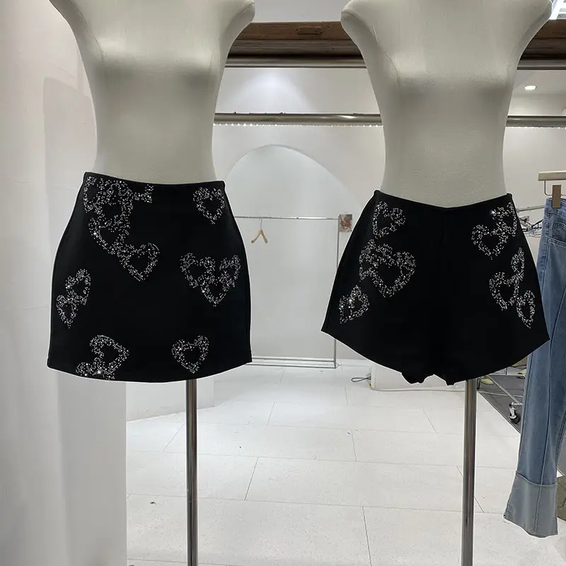 Korean style Fashion Solid Spliced Zipper Mini Skirts for Women Patchwork Diamonds High Waist Skirts Female Autumn Clothing
Korean style Fashion Solid Spliced Zipper Mini Skirts for Women Patchwork Diamonds High Waist Skirts Female Autumn Clothing