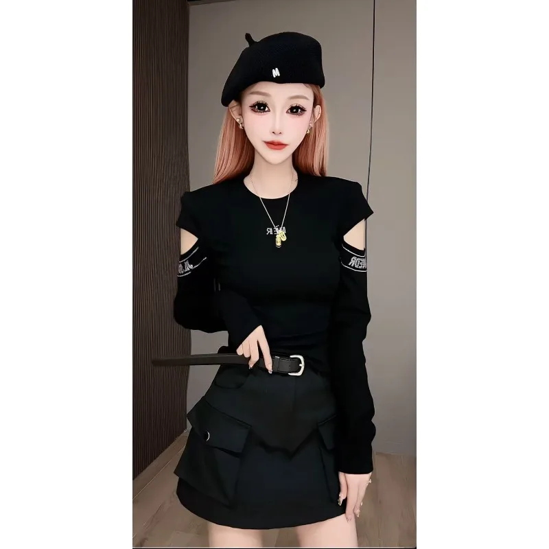 Autumn and Winter Women's Pullover Fashionable Hollow Letter Hot Diamond Long-sleeved T-shirt Women's Bottoming Shirt Top
Autumn and Winter Women's Pullover Fashionable Hollow Letter Hot Diamond Long-sleeved T-shirt Women's Bottoming Shirt Top