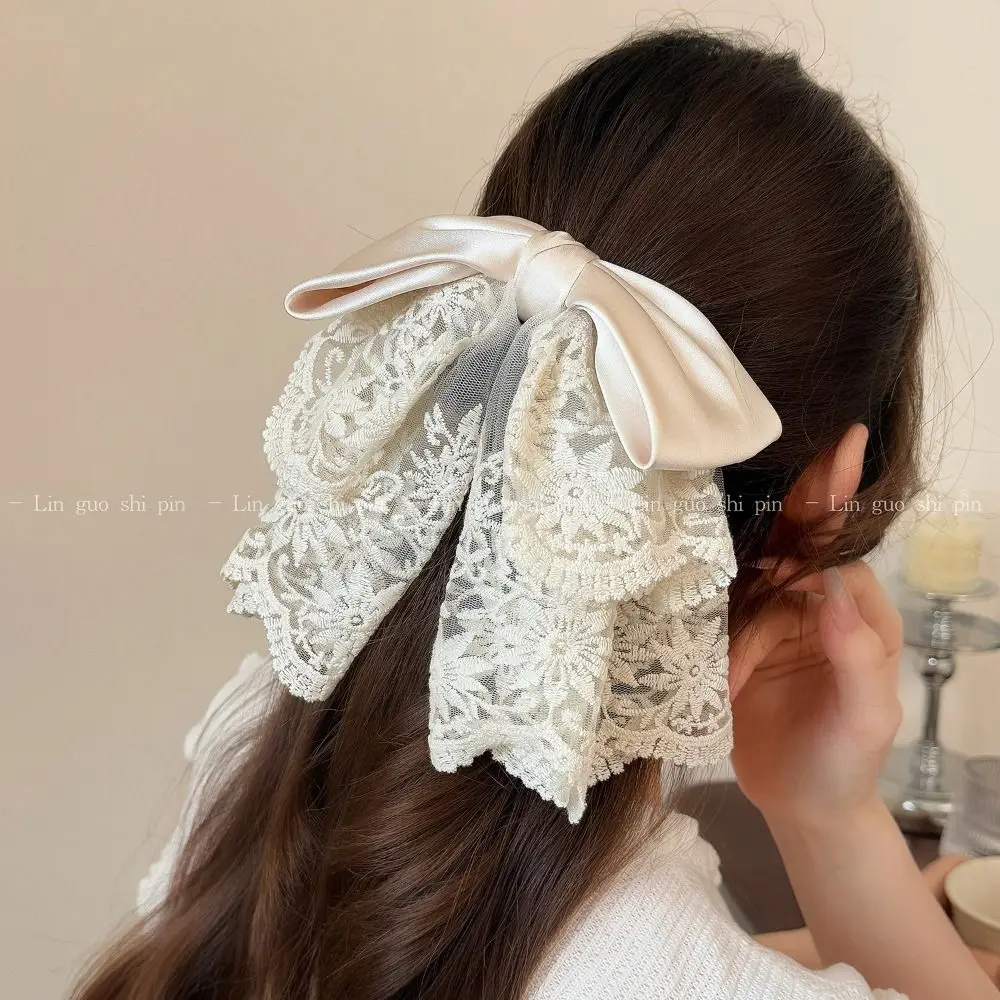 Нежная заколка в виде акулы, украшение для волос, элегантная, красивая, французская, элегантная, в балетном стиле, заколка для волос, кружевной атласный бант, заколка для волос с хвостиком
Нежная заколка в виде акулы, украшение для волос, элегантная, красивая, французская, элегантная, в балетном стиле, заколка для волос, кружевной атласный бант, заколка для волос с хвостиком