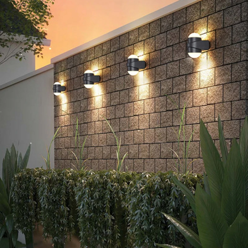 outdoor wall lamp waterproof courtyard lamp outdoor villa modern simple corridor creative exterior wall balcony wall lamp
outdoor wall lamp waterproof courtyard lamp outdoor villa modern simple corridor creative exterior wall balcony wall lamp