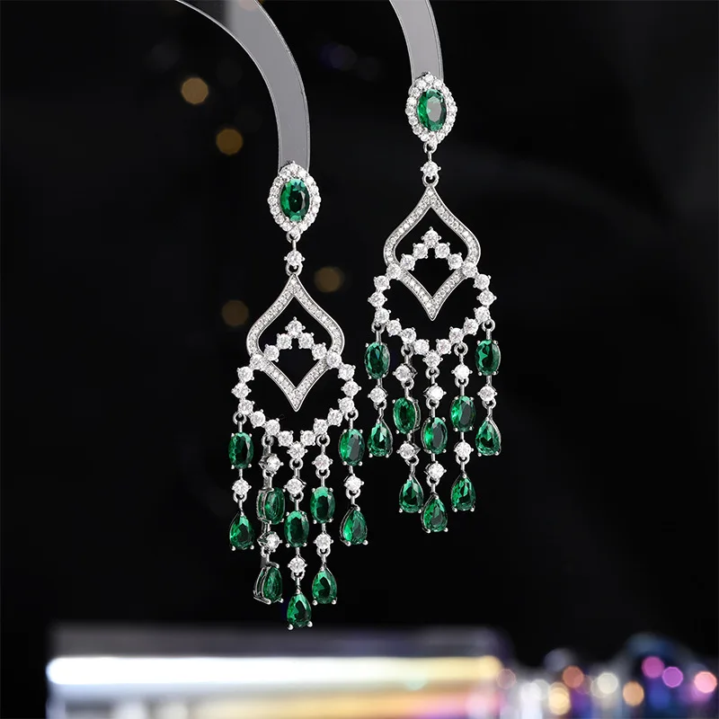 Exaggerated and Elegant Heavy Craft Earrings, Unique Fashionable Party Dress Bride Temperament, Light Luxury Long Tassel Water D
Exaggerated and Elegant Heavy Craft Earrings, Unique Fashionable Party Dress Bride Temperament, Light Luxury Long Tassel Water D