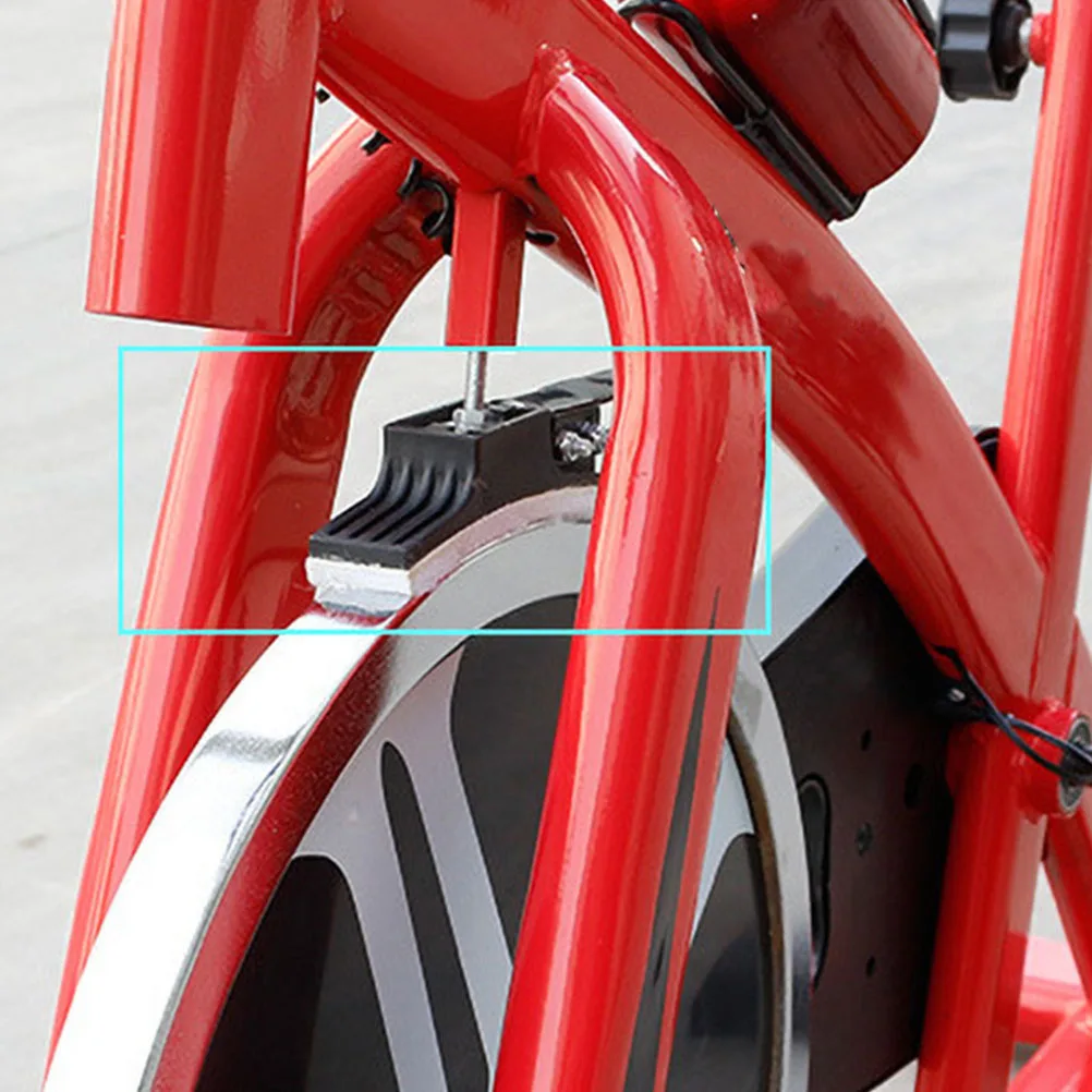 1 шт. тормозные колодки для велотренажера, сменные тормозные блоки для домашнего велосипеда, аксессуары для фитнес-велотренажеров, прочные
1 шт. тормозные колодки для велотренажера, сменные тормозные блоки для домашнего велосипеда, аксессуары для фитнес-велотренажеров, прочные