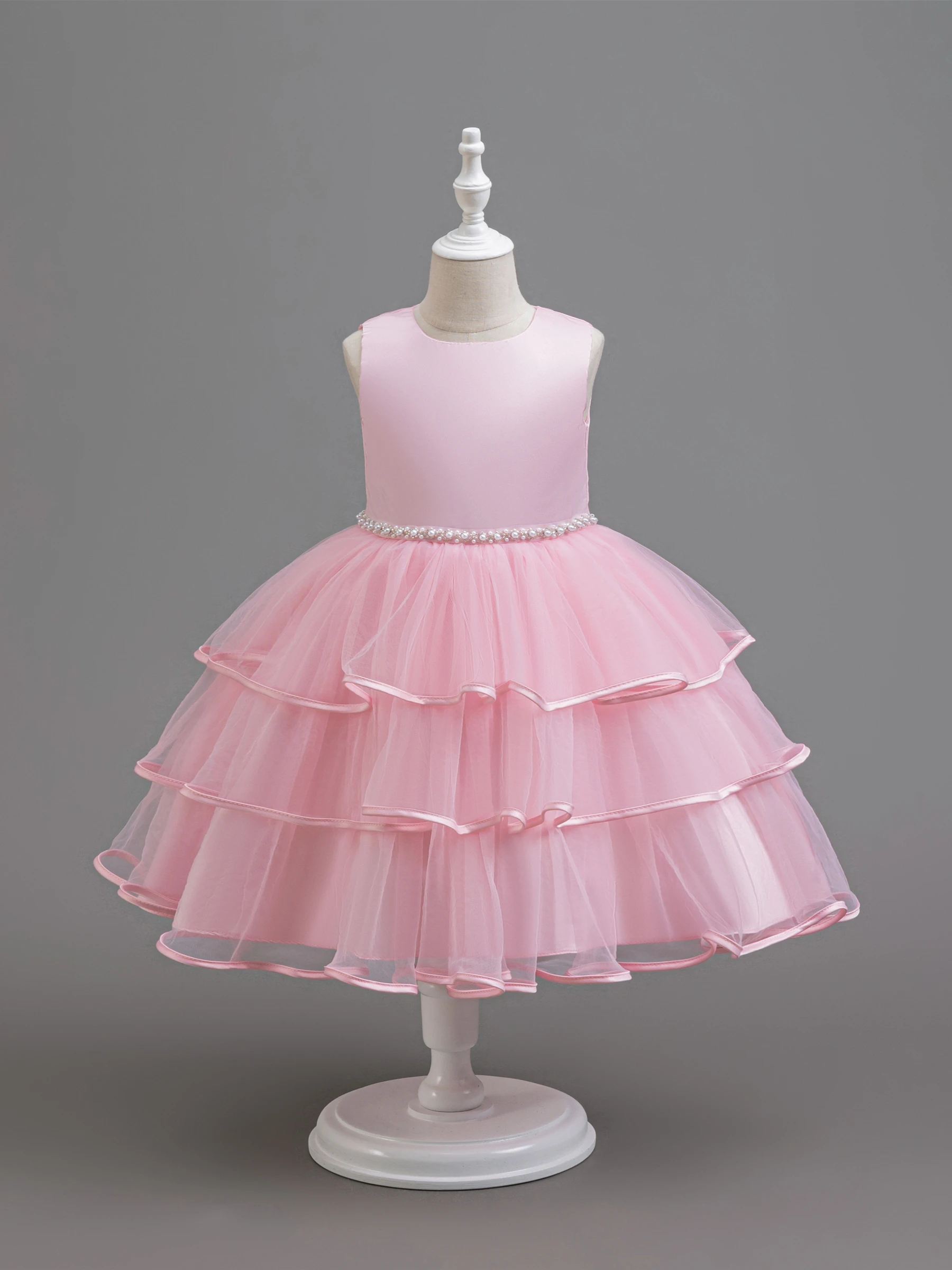 Betty Beke Элегантное тюлевое платье принцессы для малышей, платье без рукавов, подходит для торжественных случаев/дня рождения 3-10 лет
Betty Beke Элегантное тюлевое платье принцессы для малышей, платье без рукавов, подходит для торжественных случаев/дня рождения 3-10 лет