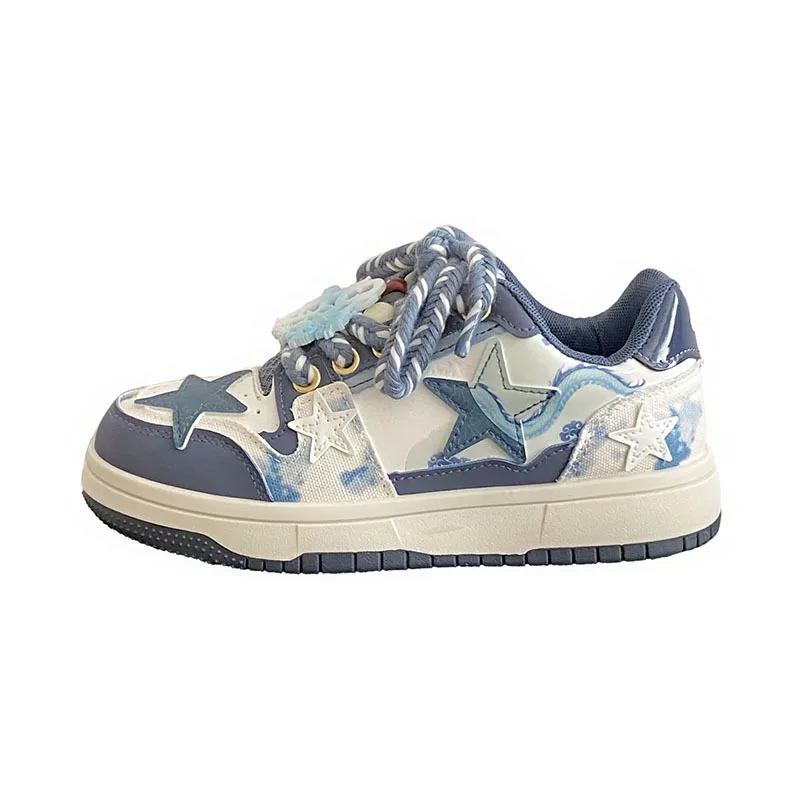 Blue and White Style Star Women Board Shoes Spring 2024 Design Versatile Sports and Leisure Casual Fanshion Women Shoes 24-208
Blue and White Style Star Women Board Shoes Spring 2024 Design Versatile Sports and Leisure Casual Fanshion Women Shoes 24-208