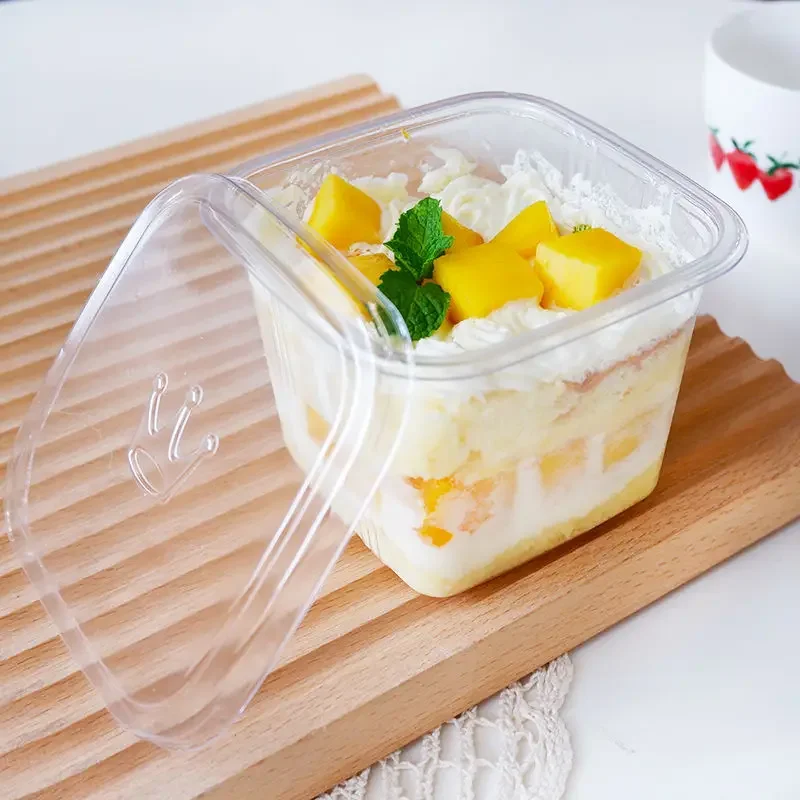 Square Cake Box Cover Transparent Stackable Food Grade PET Container (400ml) Banquet Plastic Dessert Cups with Lids
Square Cake Box Cover Transparent Stackable Food Grade PET Container (400ml) Banquet Plastic Dessert Cups with Lids