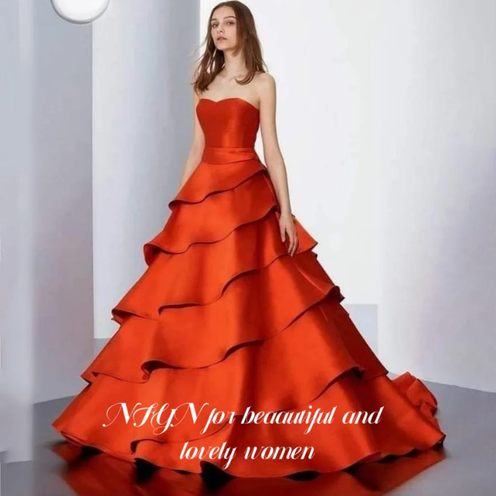 NFYN Red Elegant Prom Dress Sweetheart Sleeveless Prom Gown Pleating Layered A-Line Evening Dresses for Woman 프롬 드레스 Customized
NFYN Red Elegant Prom Dress Sweetheart Sleeveless Prom Gown Pleating Layered A-Line Evening Dresses for Woman 프롬 드레스 Customized