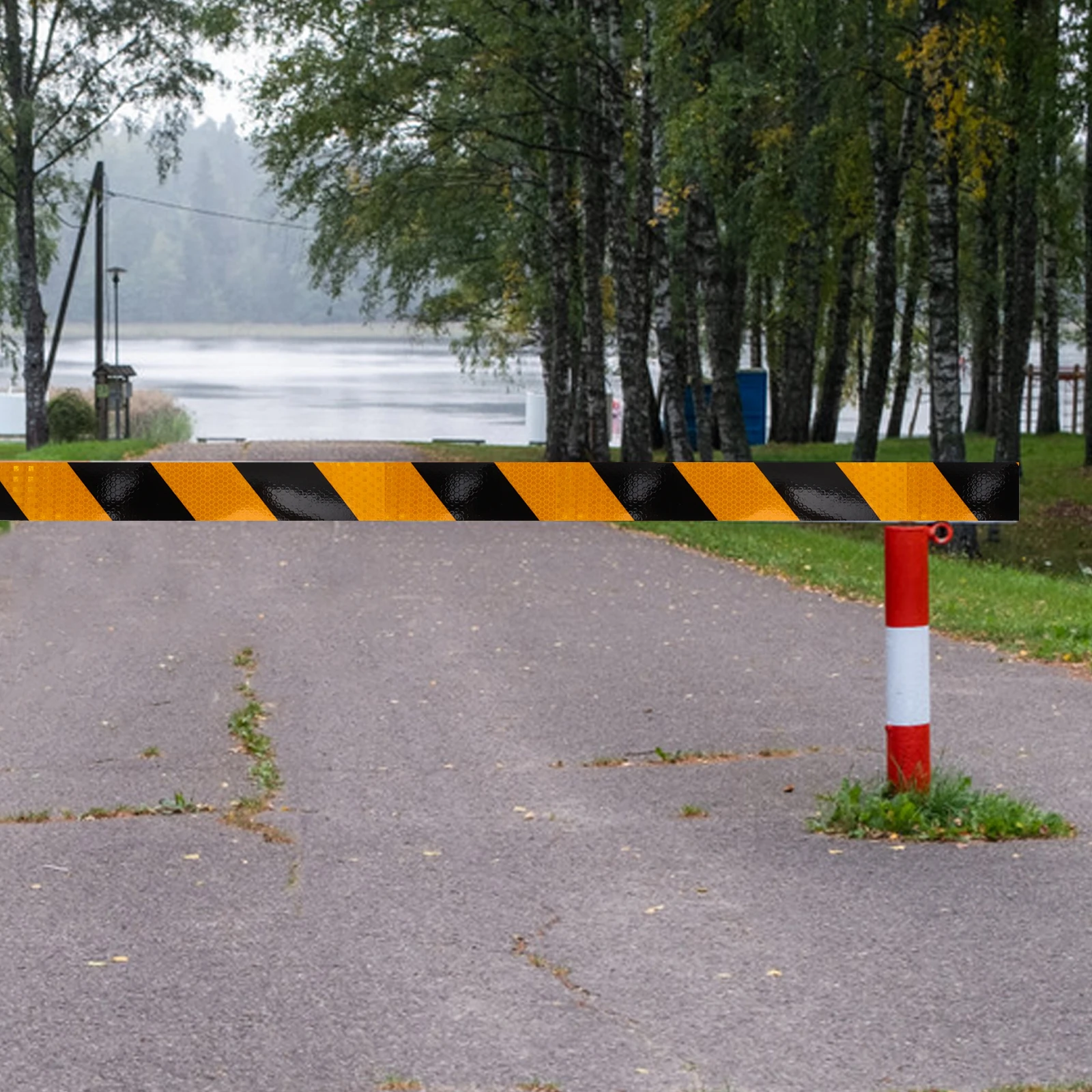 Reflective Warning Tape Strip Outdoor Adhesive Visibility Enhancer for Vehicles Driveways Construction Safety Pet for Road
Reflective Warning Tape Strip Outdoor Adhesive Visibility Enhancer for Vehicles Driveways Construction Safety Pet for Road