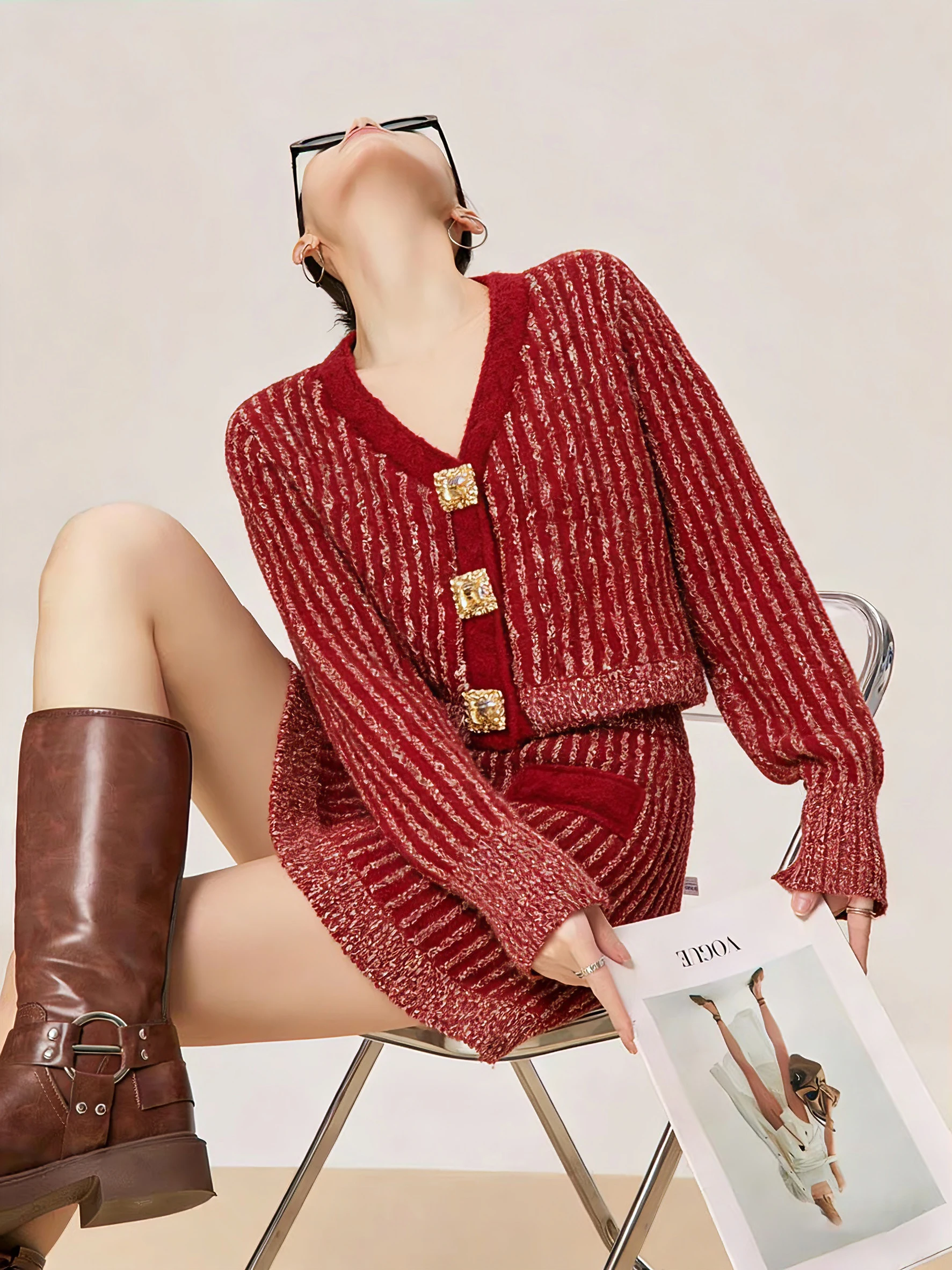 Red Knitted Open Cardigan And Skirt Set Women's Fashion Winter Outfit High Waist Straight Cut Midi Skirt V Neck Button Detail
Red Knitted Open Cardigan And Skirt Set Women's Fashion Winter Outfit High Waist Straight Cut Midi Skirt V Neck Button Detail