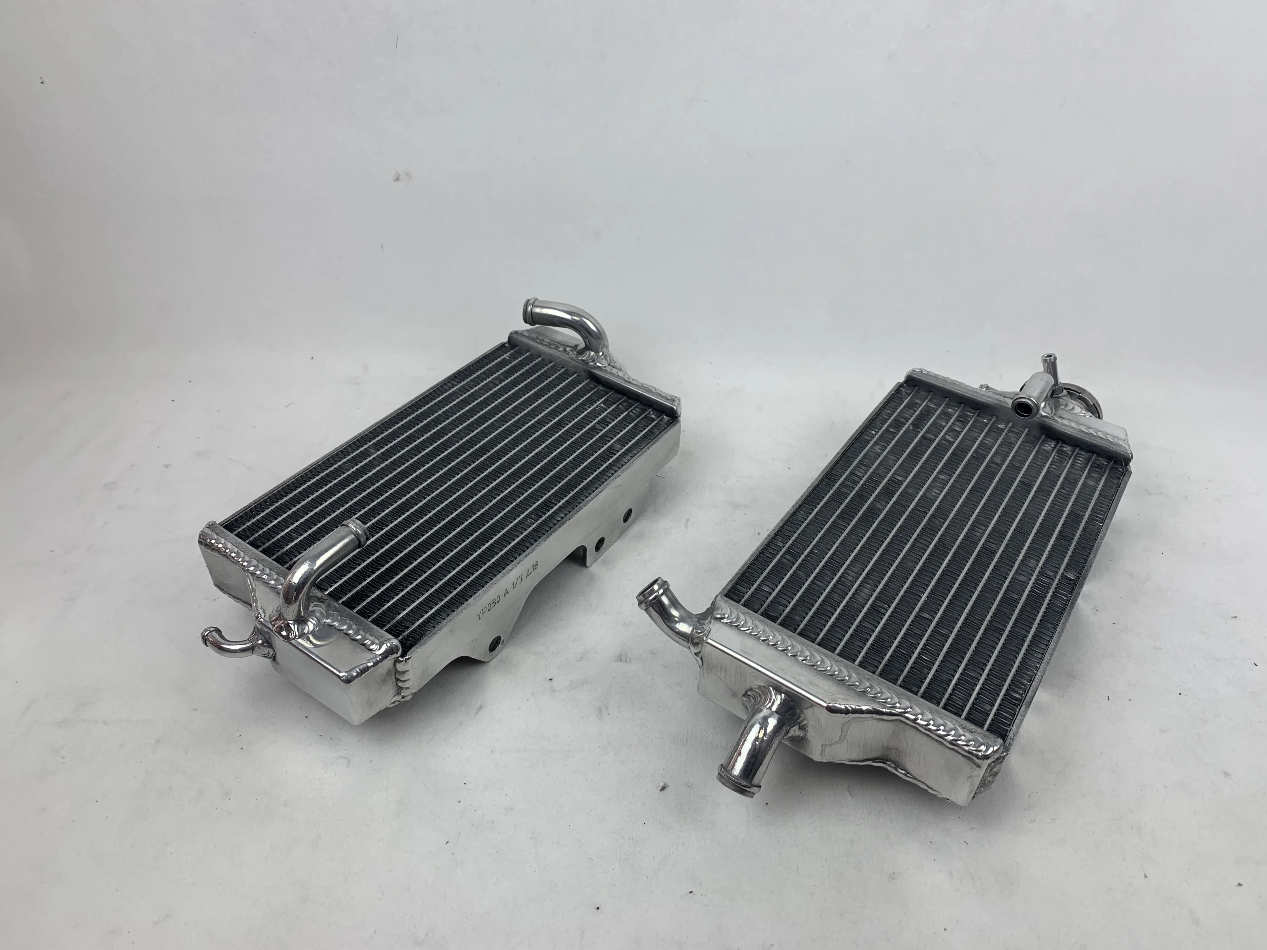 New Left side & Right side For 2000 2001 Honda CR125R CR 125 R Aluminum Radiator Cooler Cooling Coolant
New Left side & Right side For 2000 2001 Honda CR125R CR 125 R Aluminum Radiator Cooler Cooling Coolant