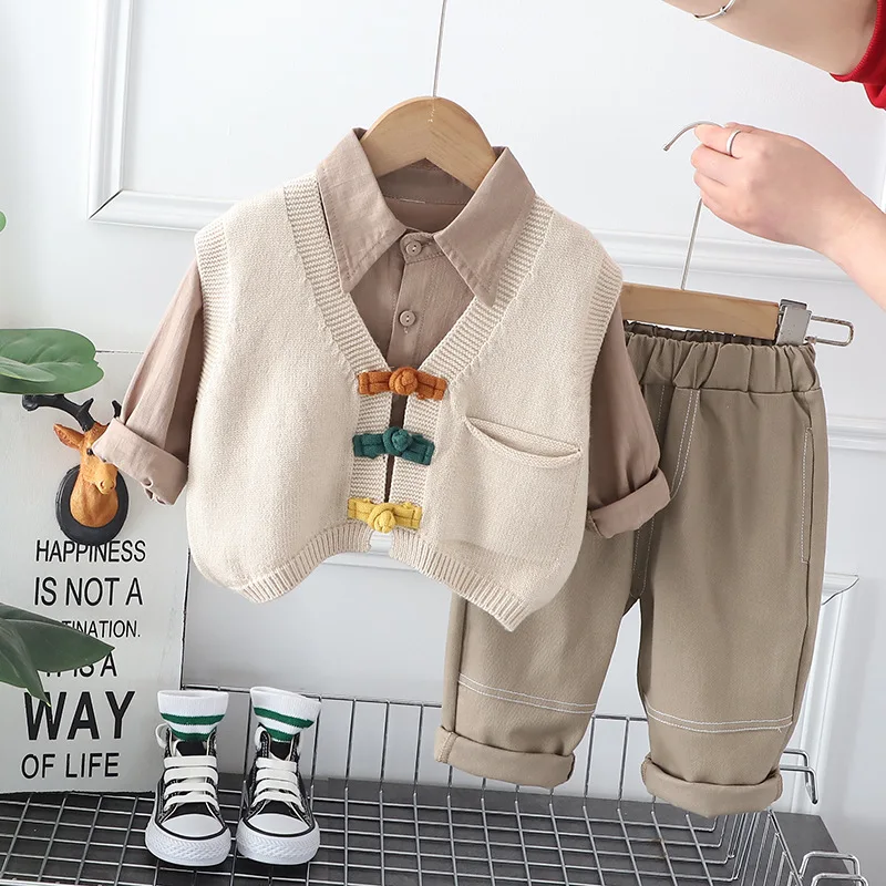 Boy's Chinese style pan button long sleeve shirt casual children's wear Spring and Autumn boy 2024 new baby 3-piece set tide
Boy's Chinese style pan button long sleeve shirt casual children's wear Spring and Autumn boy 2024 new baby 3-piece set tide