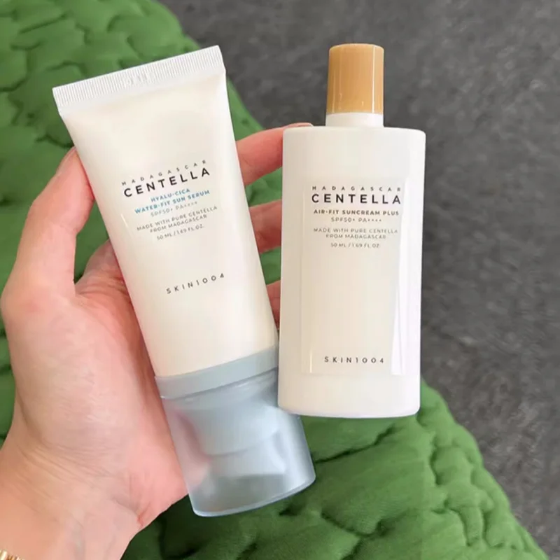 Эссенция против морщин Madacascar Pure Centella, сияющая капсула, ампульная Сыворотка против старения, увлажняющая лампа
Эссенция против морщин Madacascar Pure Centella, сияющая капсула, ампульная Сыворотка против старения, увлажняющая лампа
