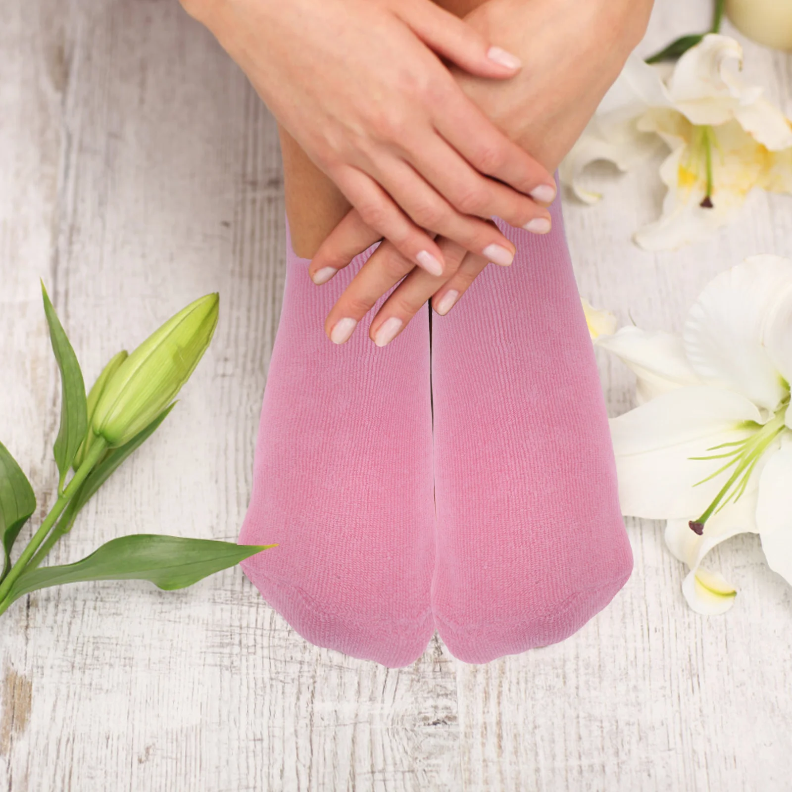 4Pcs Gel Foot Exfoliation Socks Moisturizing Spa Socks for Cracked Heels Rough Dry Feet Softening Repair Hydrating Sock
4Pcs Gel Foot Exfoliation Socks Moisturizing Spa Socks for Cracked Heels Rough Dry Feet Softening Repair Hydrating Sock