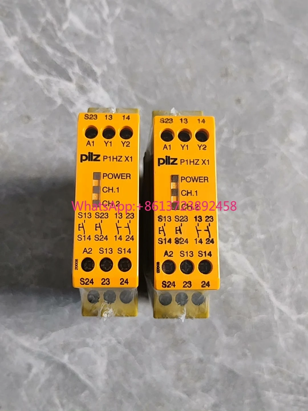 Pilz 774360 safety relay Germany original in Stock
Pilz 774360 safety relay Germany original in Stock