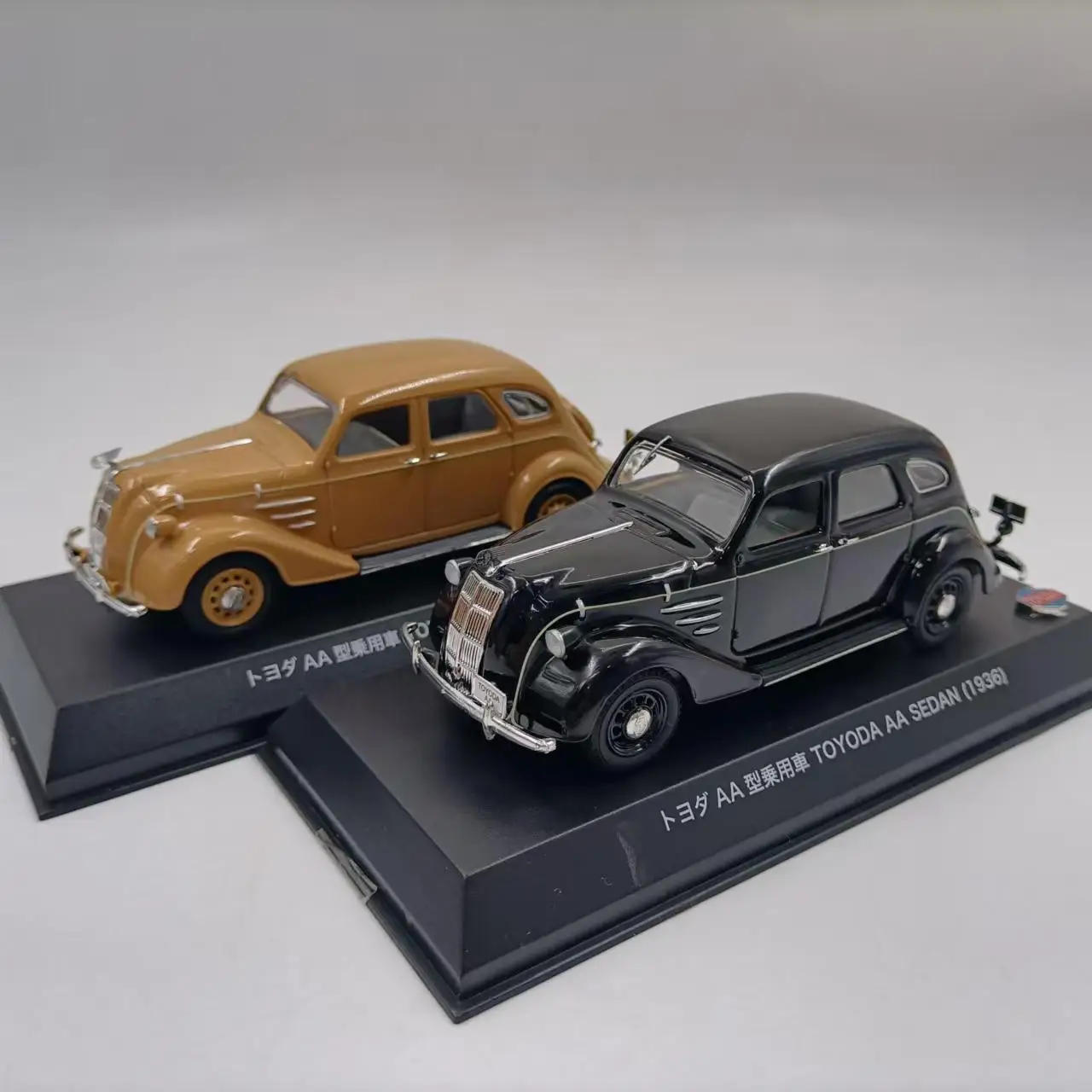 1/43 AA SEDAN 1936 Classic Car Alloy Car Diecasts & Toy Vehicles Car Model Miniature Scale Model Car For Children
1/43 AA SEDAN 1936 Classic Car Alloy Car Diecasts & Toy Vehicles Car Model Miniature Scale Model Car For Children