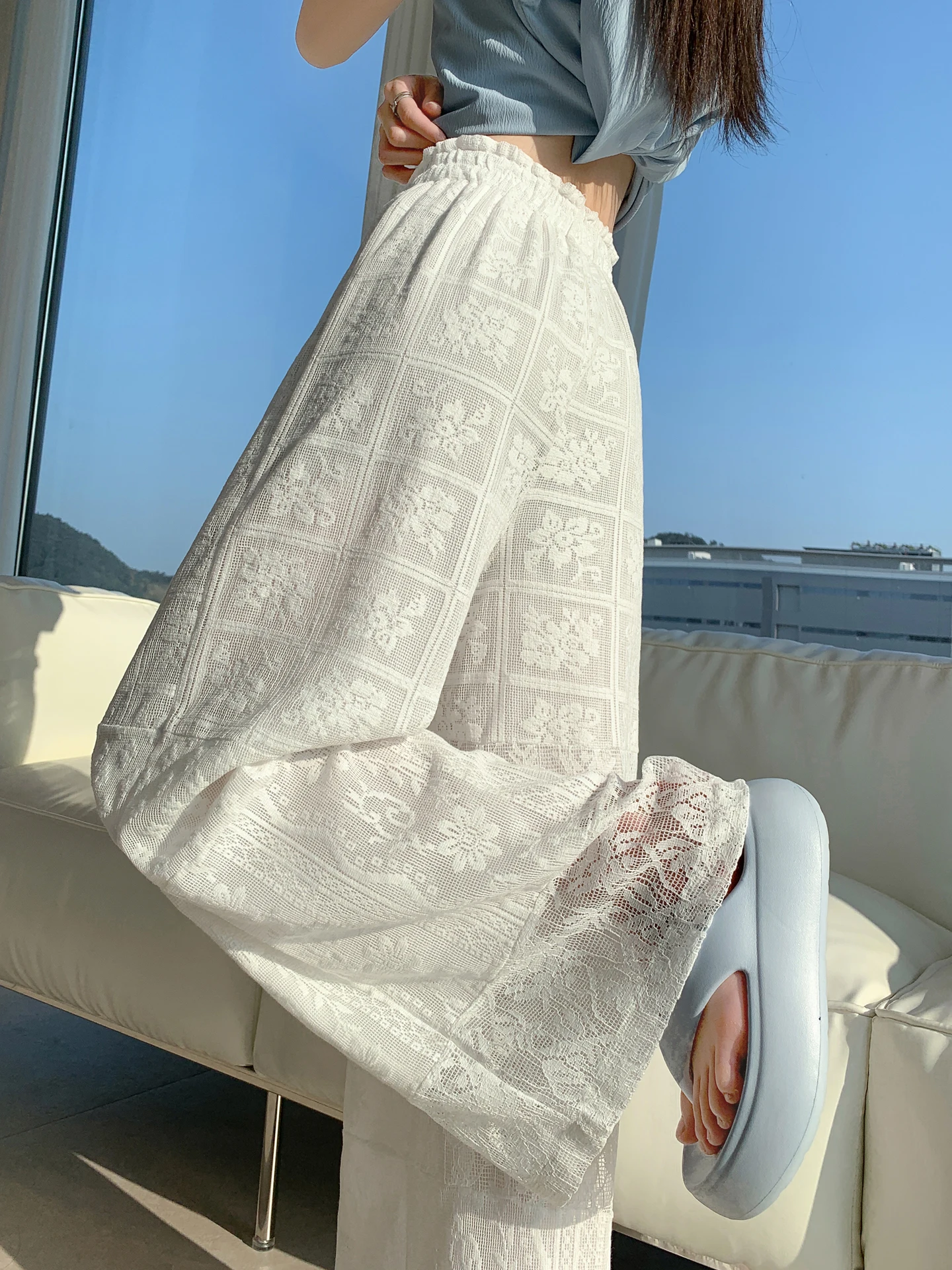 Elegant Lace Embroidery Hollow out Wide Leg Pants High Waist Elastic Slimming Drapey Straight Casual Long Trousers for Women
Elegant Lace Embroidery Hollow out Wide Leg Pants High Waist Elastic Slimming Drapey Straight Casual Long Trousers for Women