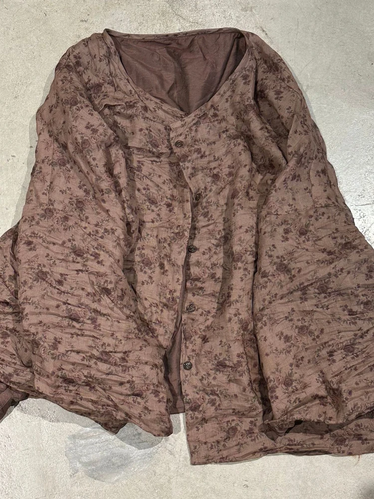 Оригинальный дизайн, двухслойный женский кардиган с круглым вырезом, шелковый принт, свободный крой, универсальная летняя верхняя одежда
Оригинальный дизайн, двухслойный женский кардиган с круглым вырезом, шелковый принт, свободный крой, универсальная летняя верхняя одежда