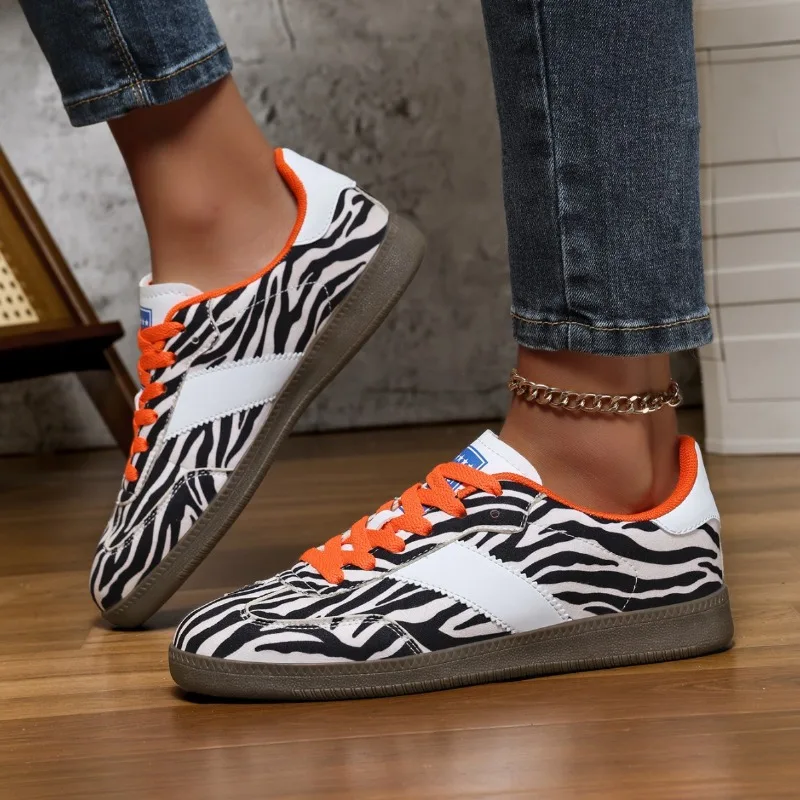 Casual Fashionable Women's Flat Board Shoes 2026 New Leopard Print Color Matched Sporty Versatile Breathable Waterproof Wear -..
Casual Fashionable Women's Flat Board Shoes 2026 New Leopard Print Color Matched Sporty Versatile Breathable Waterproof Wear -..