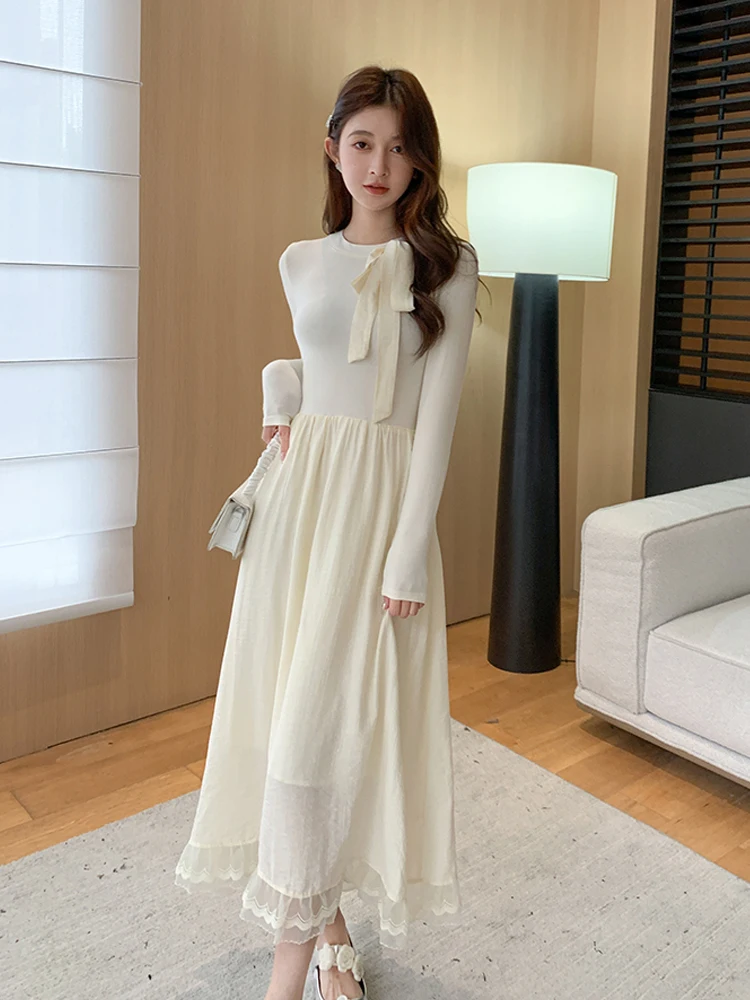 Women Sweet Lace Patchwork Bow Lace-Up O-Neck Dress Autumn Winter French Temperament Advanced Sense Unique Design Long Skirt New
Women Sweet Lace Patchwork Bow Lace-Up O-Neck Dress Autumn Winter French Temperament Advanced Sense Unique Design Long Skirt New