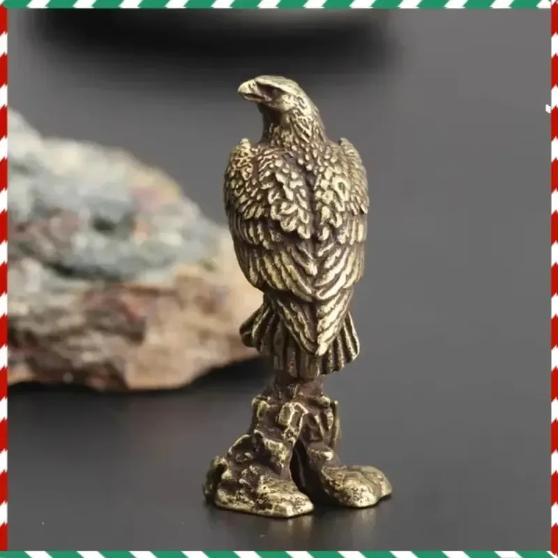 Handmade Eagle Ornament Vintage Copper Bird Figurine Sculpture Handmade Crafts Home Office Desk Animal Decoration
Handmade Eagle Ornament Vintage Copper Bird Figurine Sculpture Handmade Crafts Home Office Desk Animal Decoration