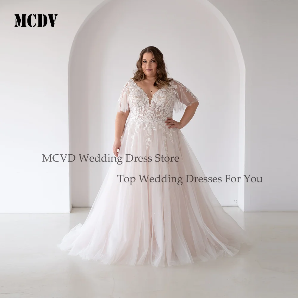 MCDV Customized V-Neck Oversize Wedding Dresses A-Line Light Champagne Bride Gowns Customized Lace Applique vestido de novia
MCDV Customized V-Neck Oversize Wedding Dresses A-Line Light Champagne Bride Gowns Customized Lace Applique vestido de novia